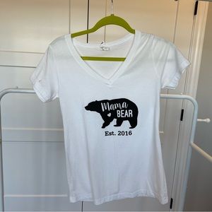 Ideal T Graphic Mama Est 2016 Tee Size Medium